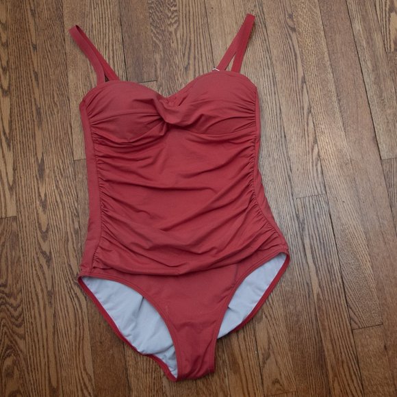 Togs Ladies Bandeau One Piece Swimsuit Bathing Suit Red Size USA 8 - Picture 1 of 4